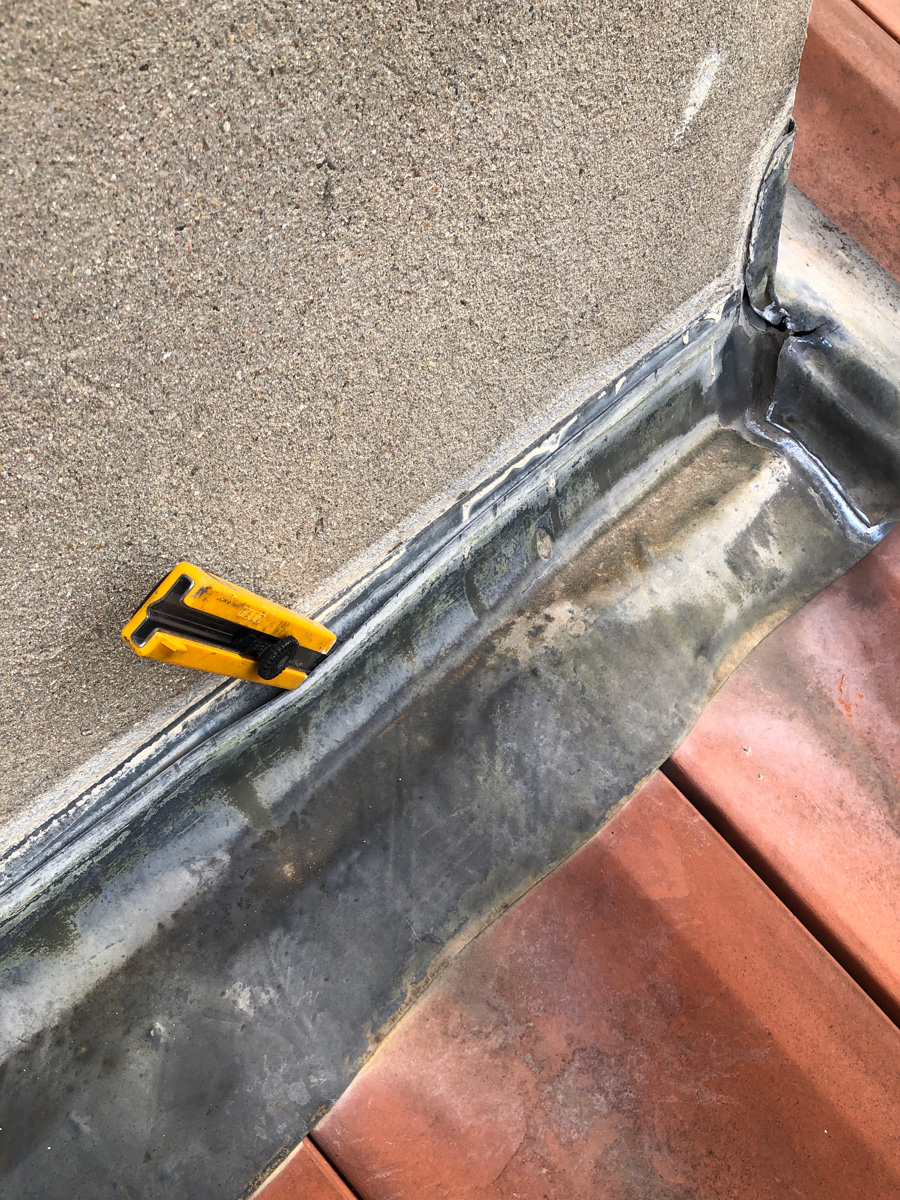 Modification des évacuations d'eau fluviales par les équipe d'Astrali - IDF